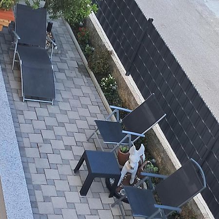 Apartment Radalj Kaštela Kültér fotó