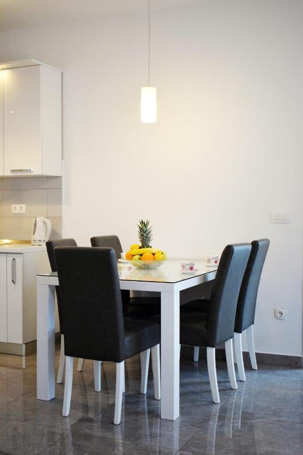Apartment Radalj Kaštela Kültér fotó