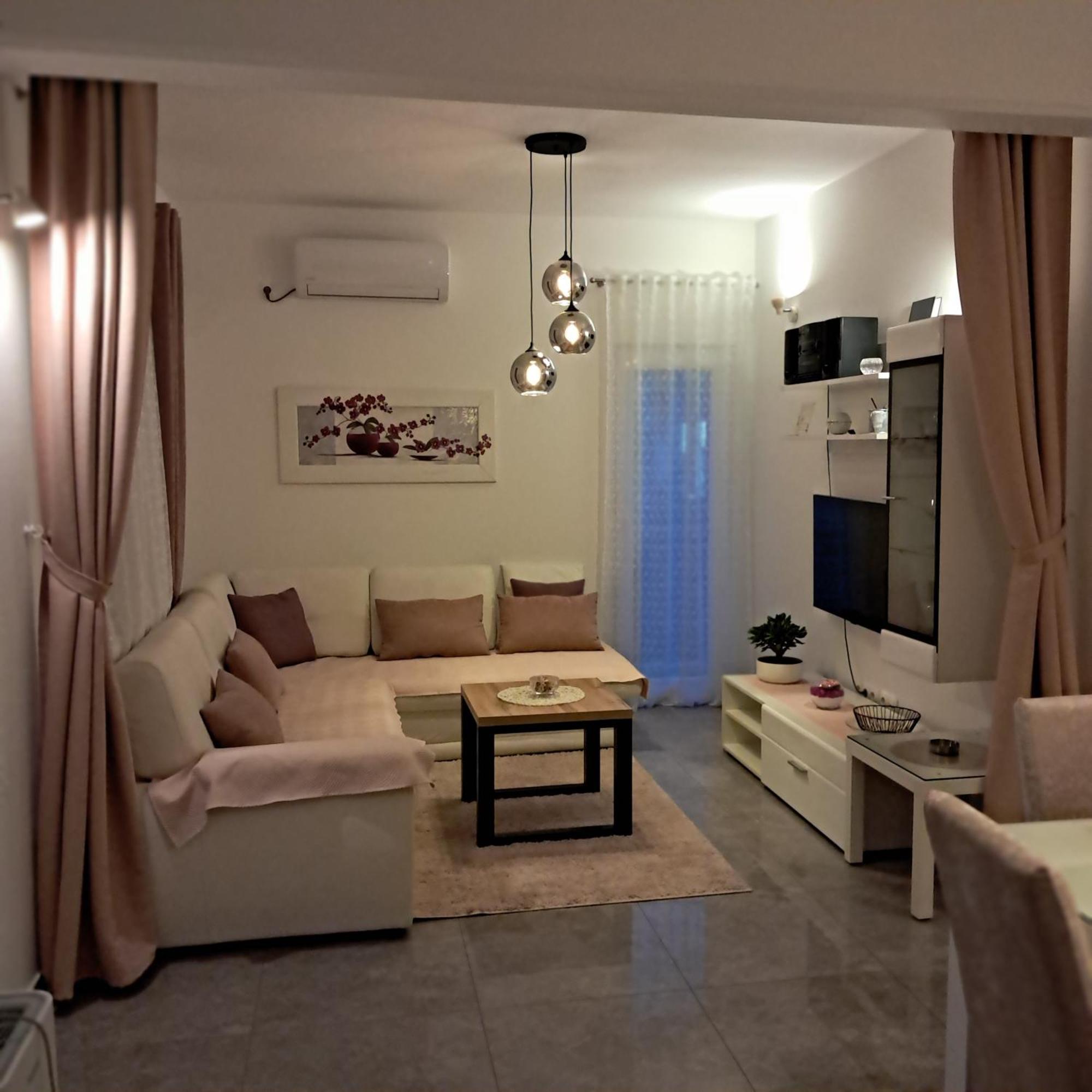Apartment Radalj Kaštela Kültér fotó