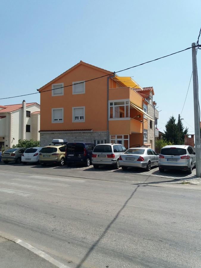 Apartment Radalj Kaštela Kültér fotó