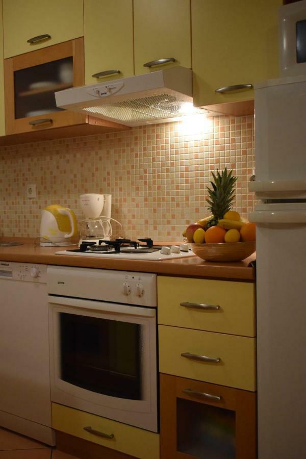Apartment Radalj Kaštela Kültér fotó